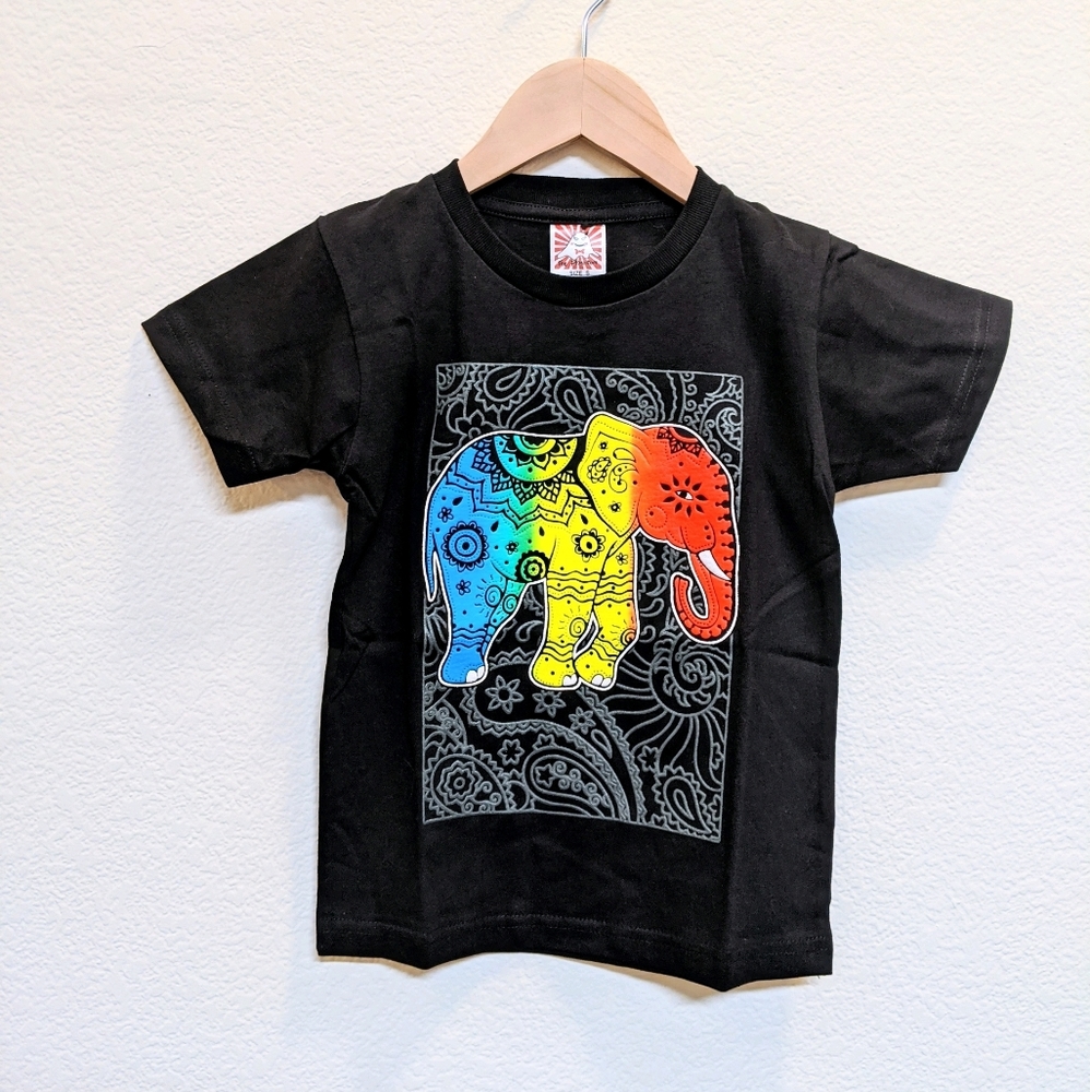 New Elephant Glow in the dark T-shirt for Kids4-5T
